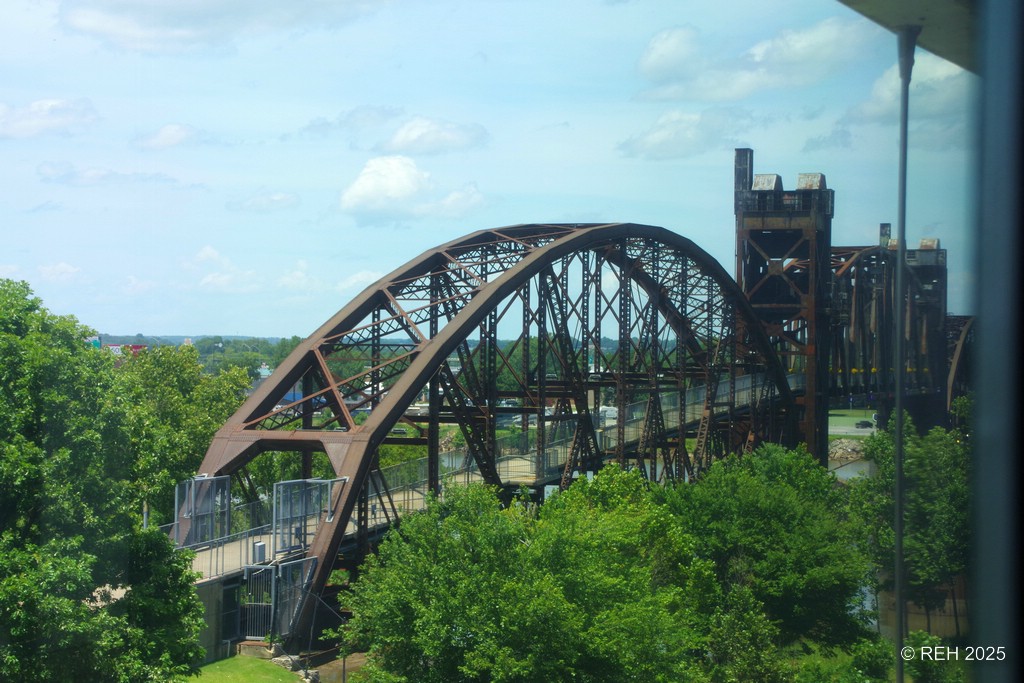 rb2025-d09-09.jpg